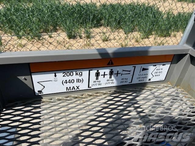 Niftylift 120TE 拖車裝載高空作業平台