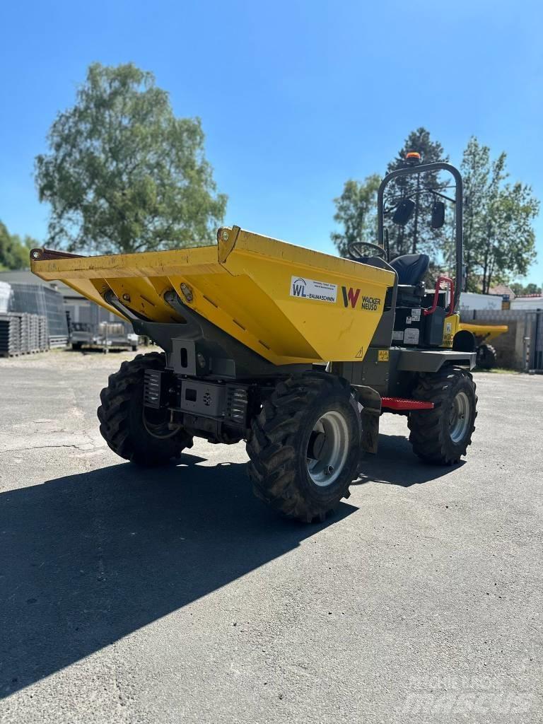 Wacker Neuson DW 30 鉸接式起吊車