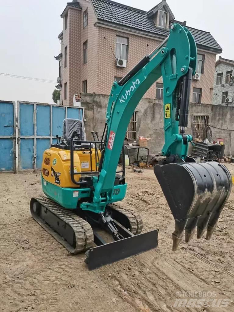 Kubota U 17 小型挖土機/掘鑿機<7t(小型挖掘機)