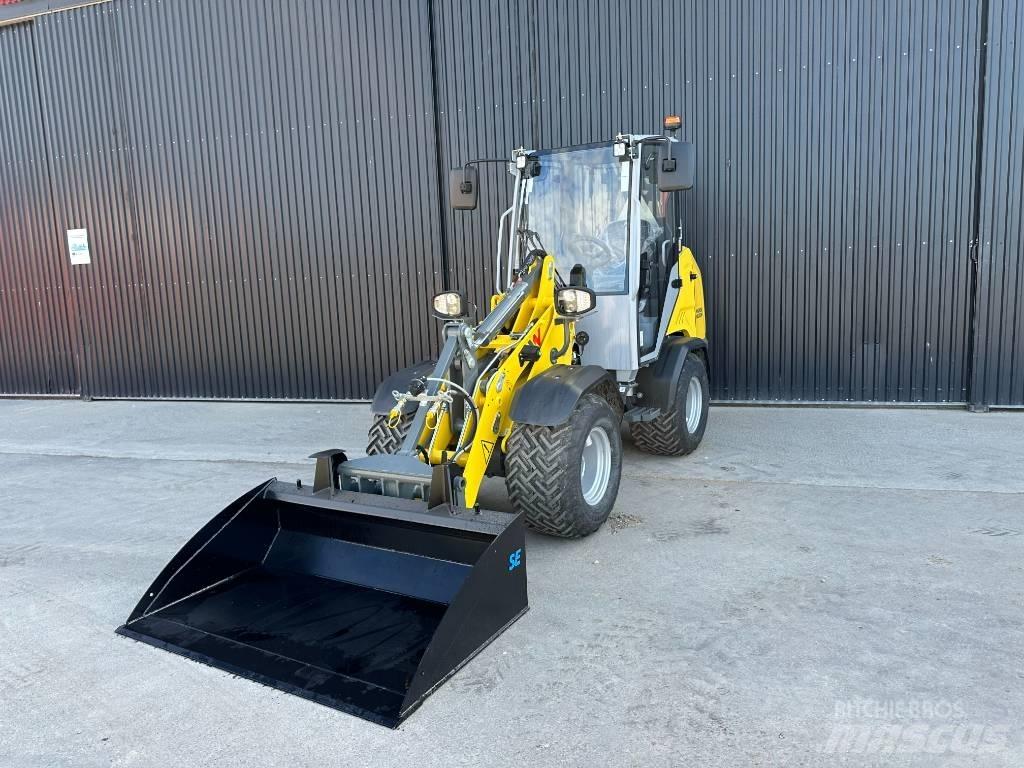 Wacker Neuson WL 28 輪胎式裝載機