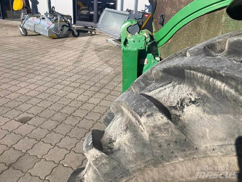 John Deere 6190R 曳引機
