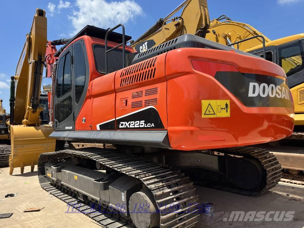 Doosan DX225 履帶式 挖土機/掘鑿機/挖掘機
