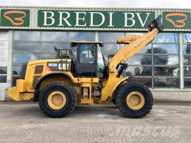 CAT 962 M 輪胎式裝載機