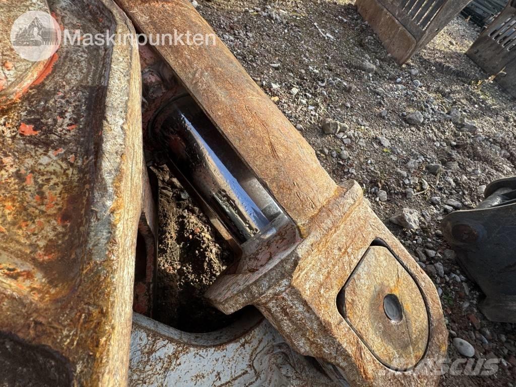 NPK SV 250 工程軋碎機(壓碎機)