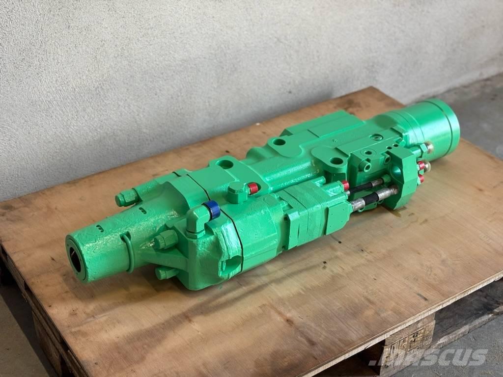 Montabert HC 95LQ 鑽孔機