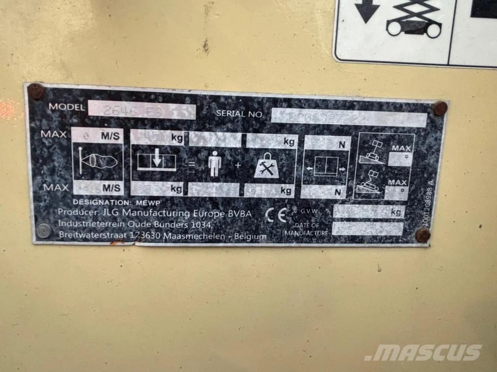 JLG 2646 ES 曲臂高空作業車