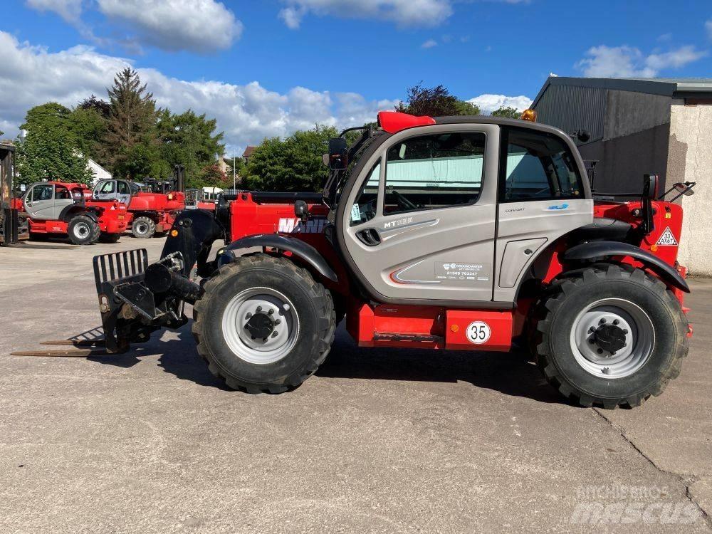 Manitou MT 1135 伸縮臂操作車
