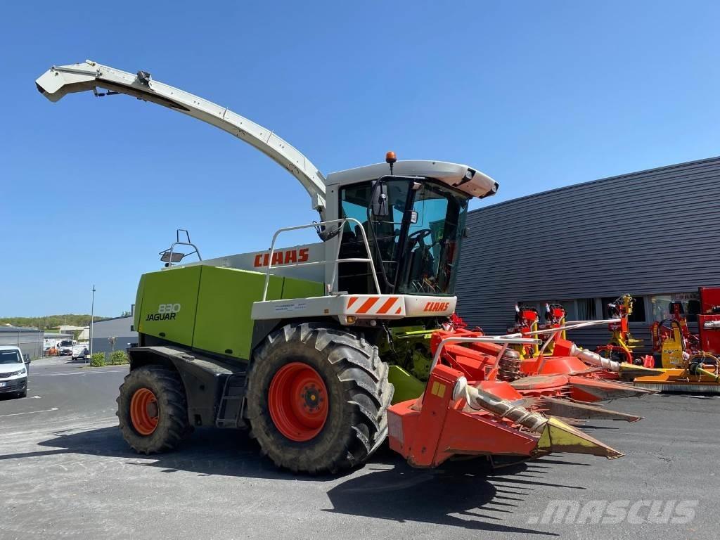 CLAAS JAGUAR 830 牧草收穫機