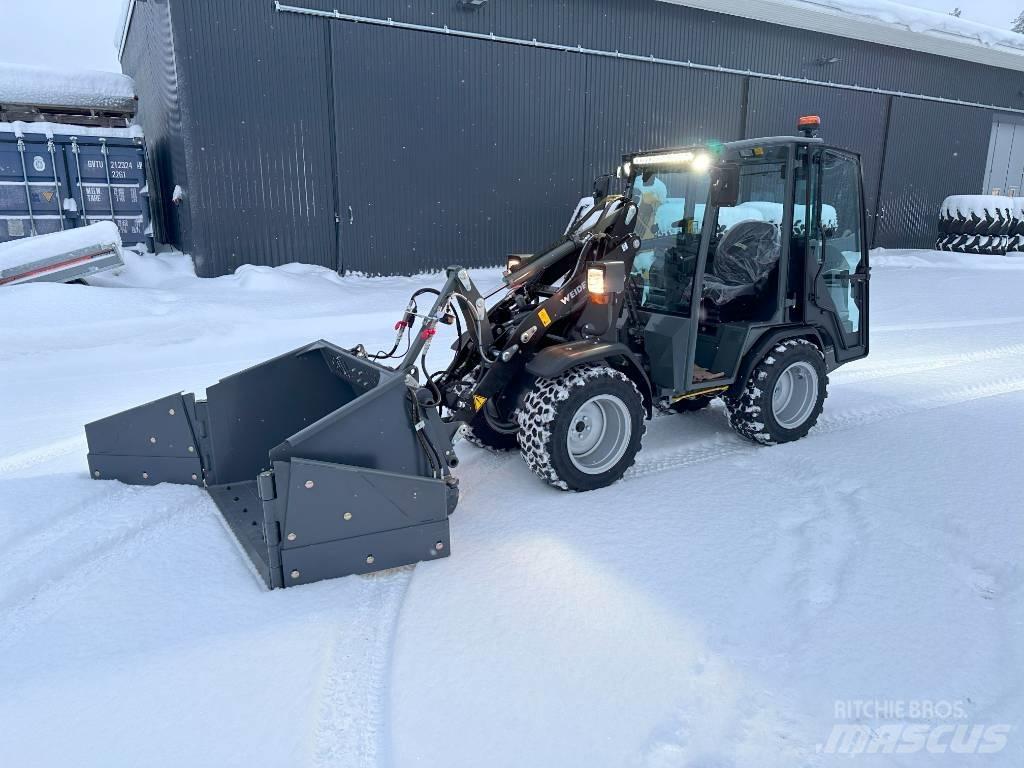 Weidemann 1260LP 小型曳引機