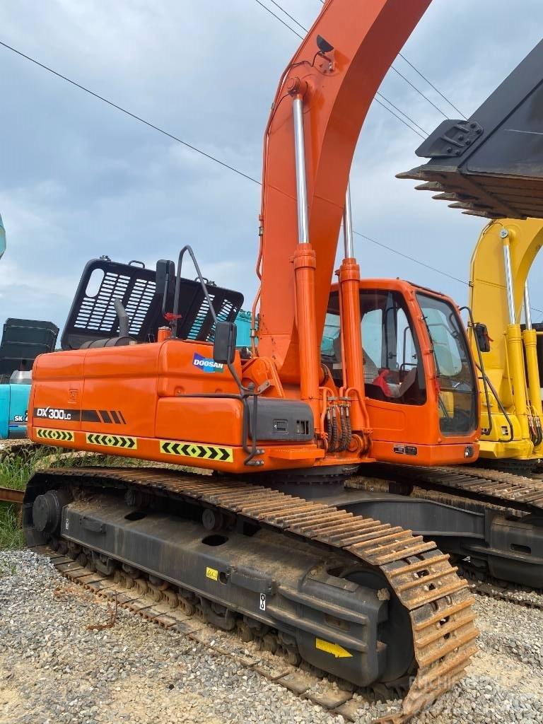 Doosan DX 300 LC 履帶式 挖土機/掘鑿機/挖掘機