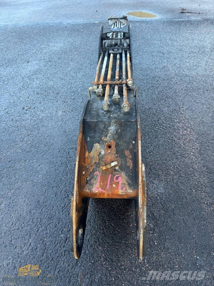 Komatsu 105F 運送起重機