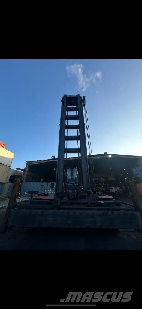 Kalmar DCG100-45ED7 貨櫃搬運機