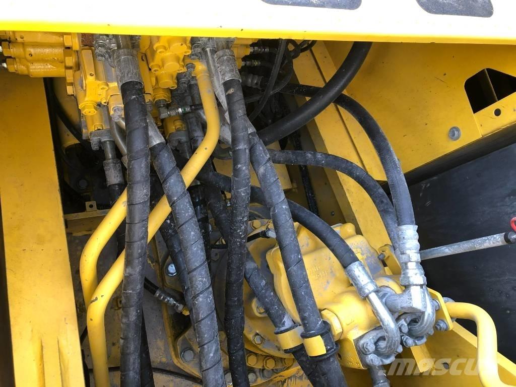Komatsu 240-8 履帶式 挖土機/掘鑿機/挖掘機