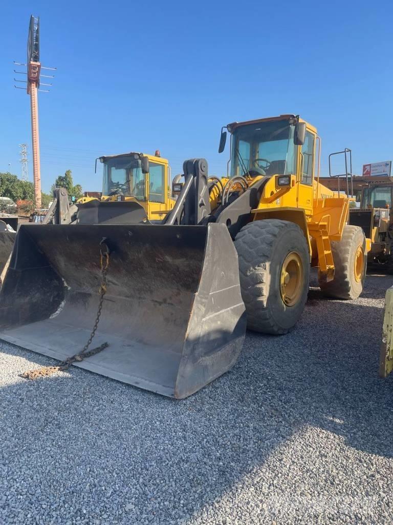 Volvo L 180 E 輪胎式裝載機