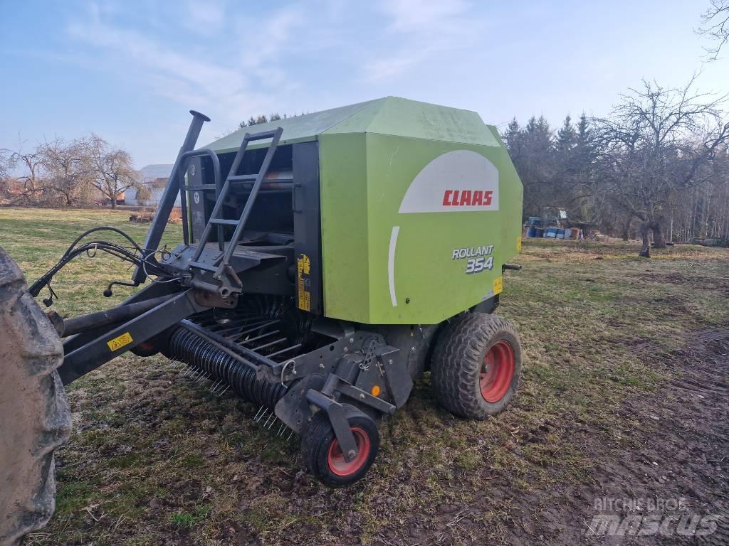 CLAAS Rollant 354 RC 圓型牧草打包機