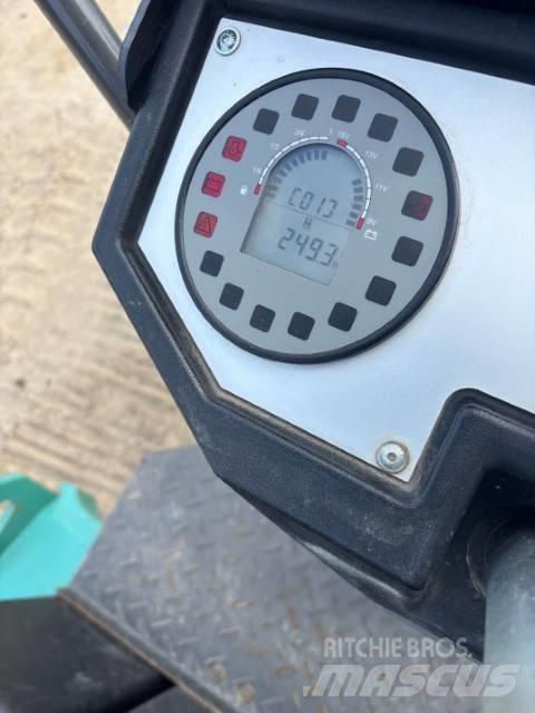 Ammann ARX 26 雙輪滾壓機