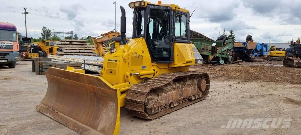 Komatsu D 51 EX-22 履帶推土機