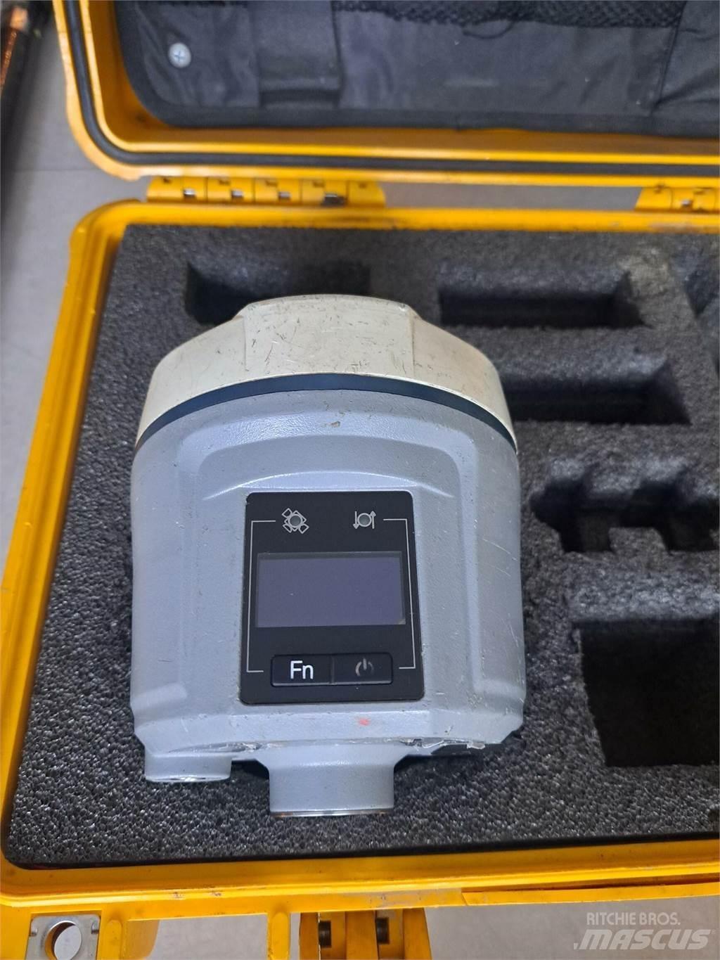  CHC i80 GNSS 儀器、測量及自動化設備