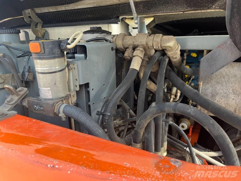 Schaeff HR 32 中型挖土機/掘鑿機/挖掘機 7t-12t