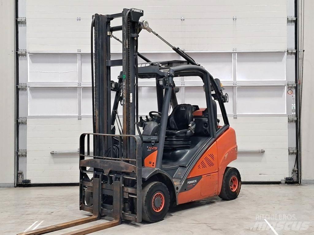 Linde H25T-02 液化石油氣LPG卡車