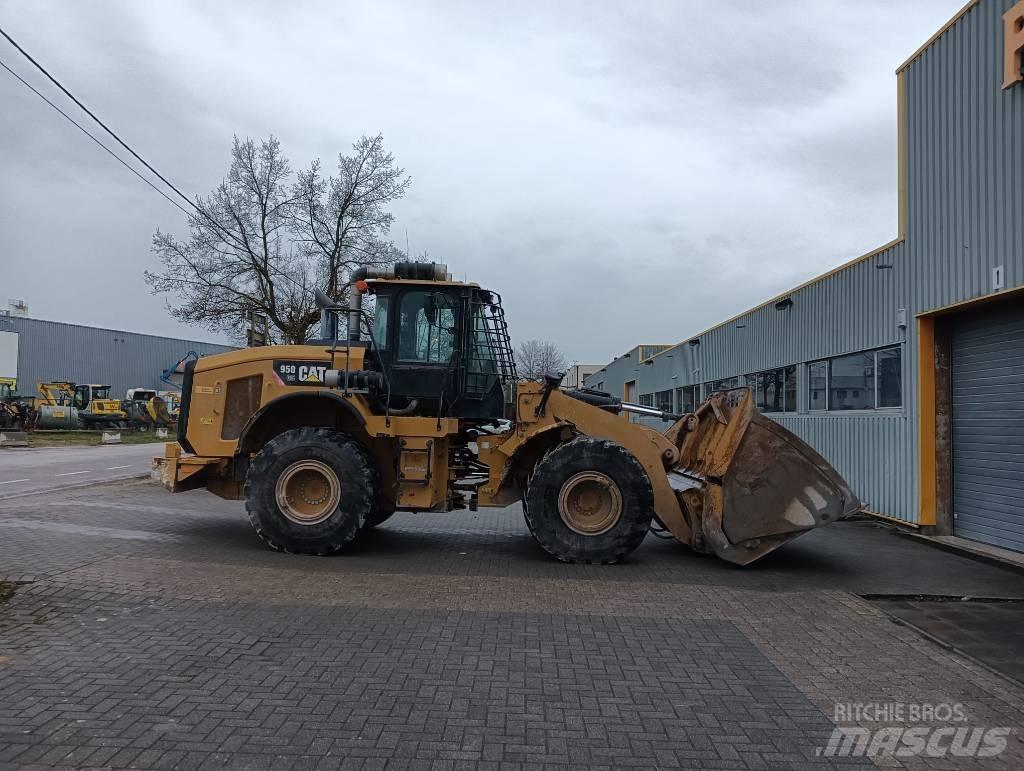 CAT 950GC 輪胎式裝載機