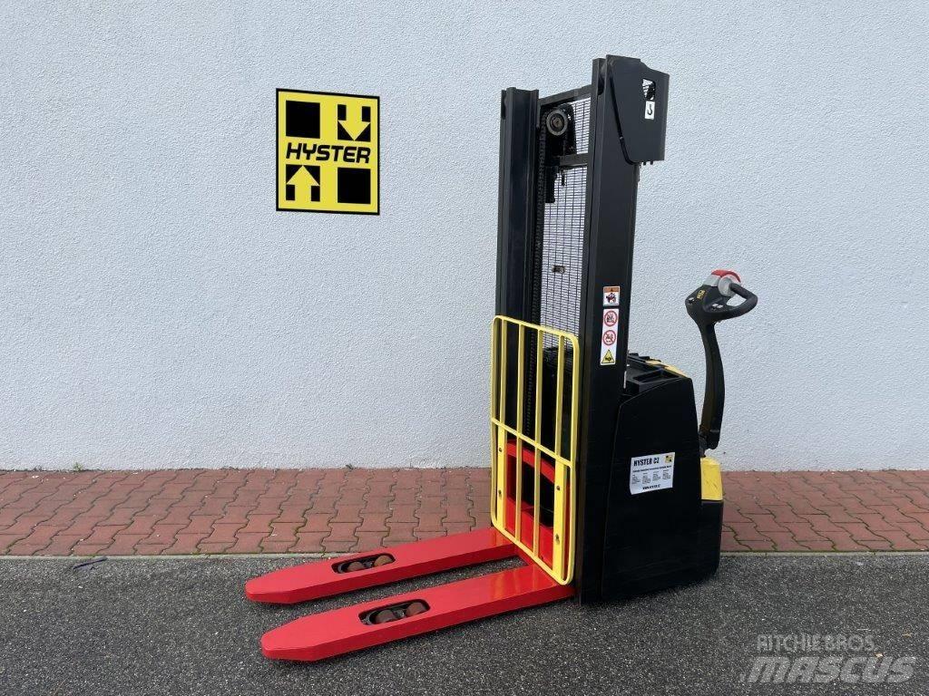 Hyster S 1.2 行走控制式堆積機