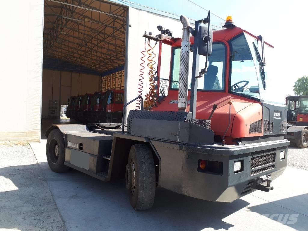 Kalmar TR618i 終端式曳引機