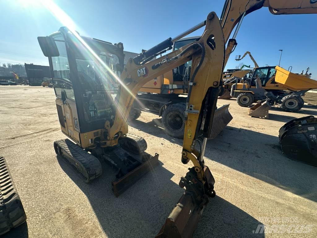 CAT 301.8 小型挖土機/掘鑿機<7t(小型挖掘機)
