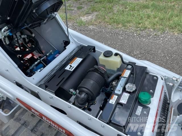 Bobcat MT100 滑移轉向裝載機