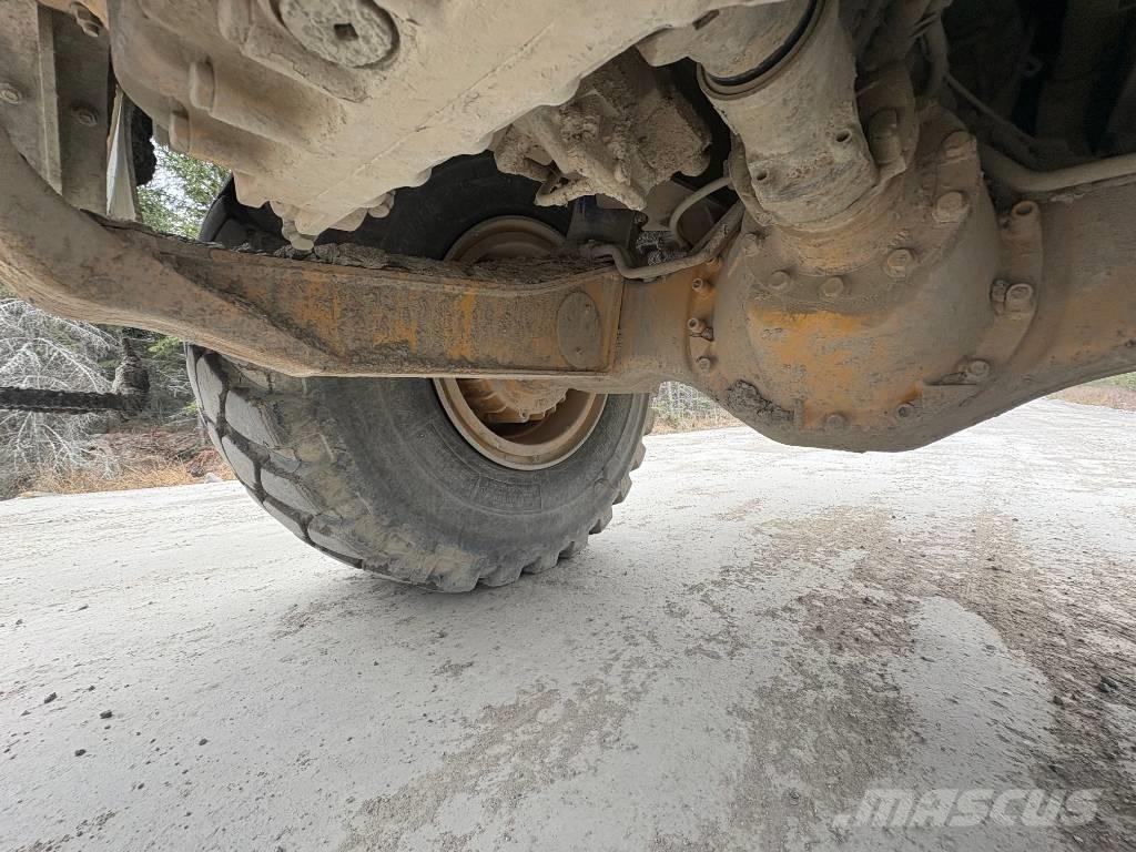 Volvo A 30 G 鉸接式起吊車