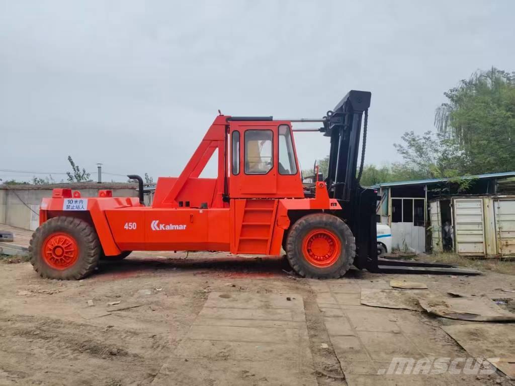 Kalmar DCF 420-12 柴油卡車