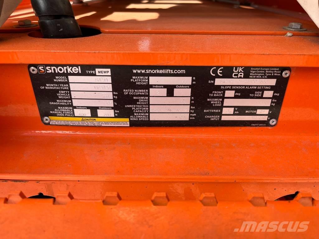 Snorkel S 3219 E 剪式升降機