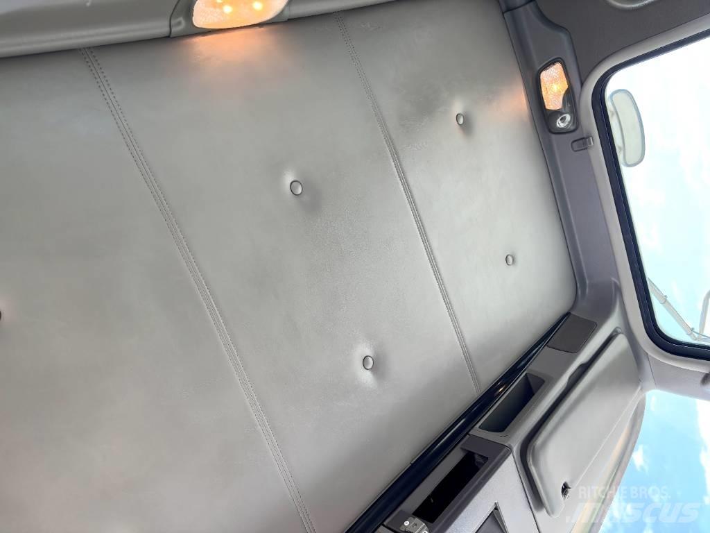 Kenworth T 800 曳引機組件