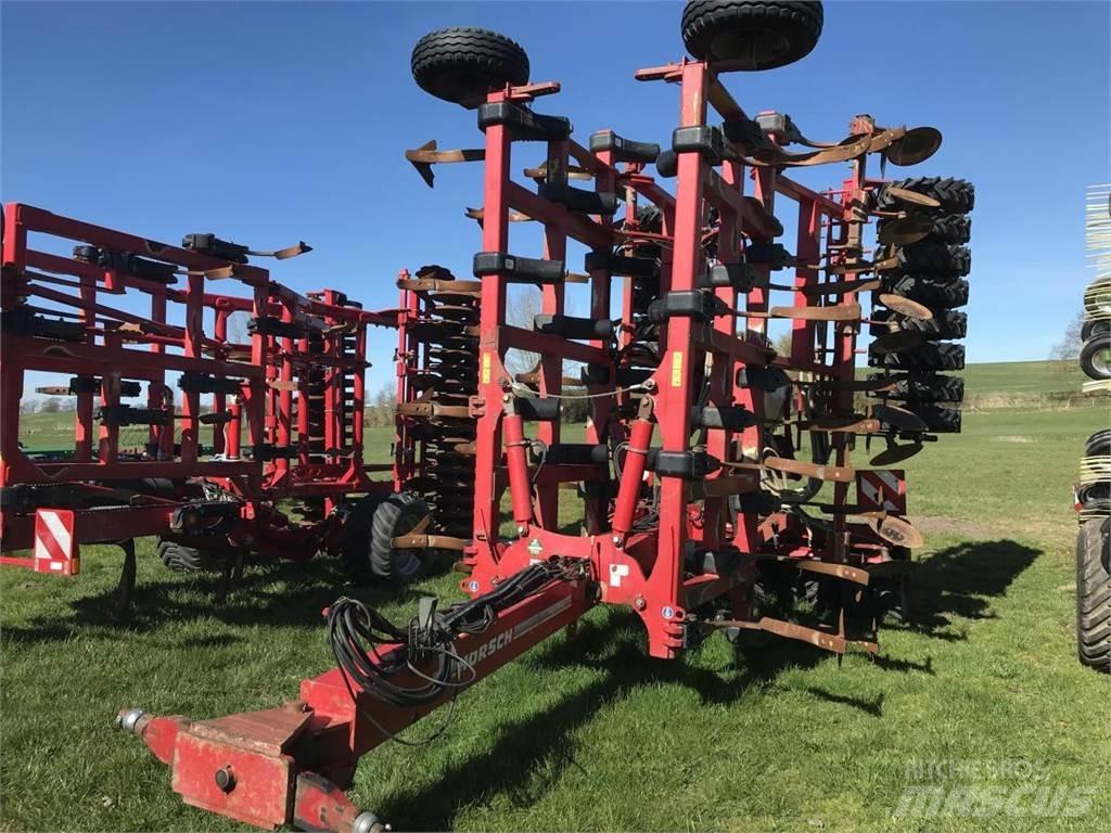Horsch Tiger 8LT 中耕管理機