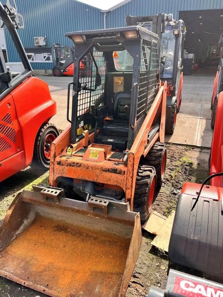 Bobcat S70 滑移轉向裝載機