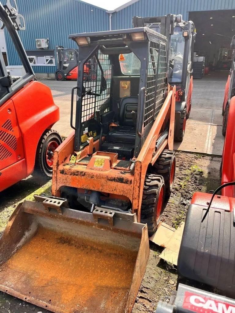 Bobcat S70 滑移轉向裝載機