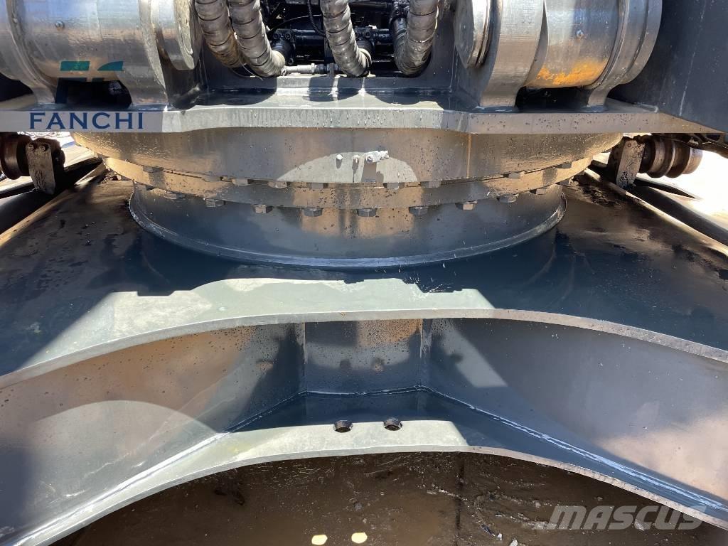 Hyundai 305lC-9T 履帶式 挖土機/掘鑿機/挖掘機