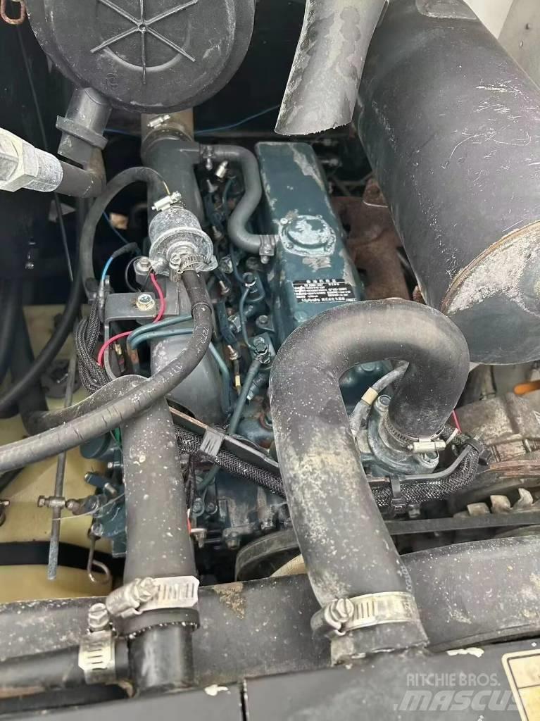 Bobcat S 16 滑移轉向裝載機