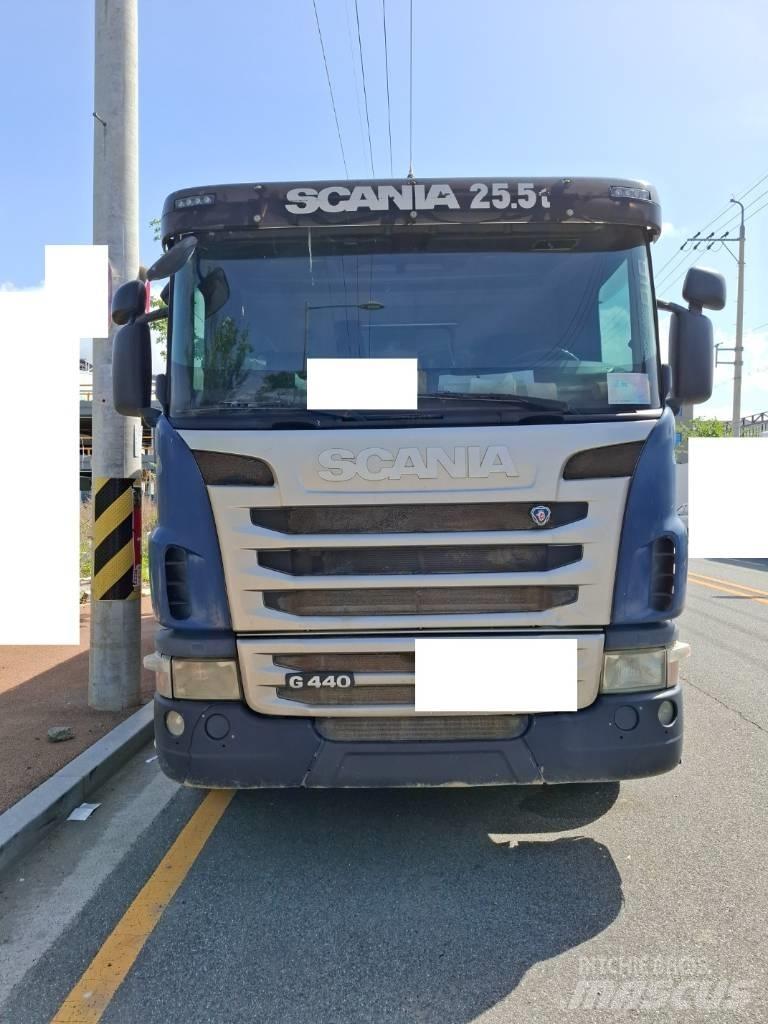 Scania G 440 曳引機組件