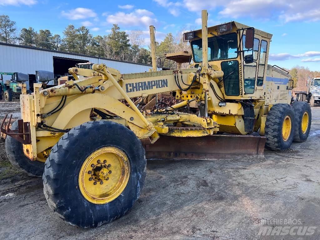 Champion 720 A VHP 平土機