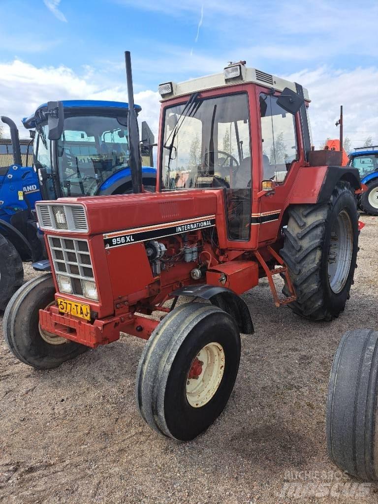 International 956XL 曳引機