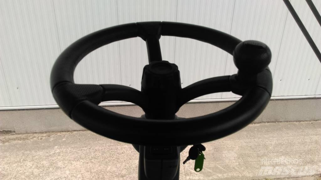 Fendt Katana 65 自走式飼料採集機