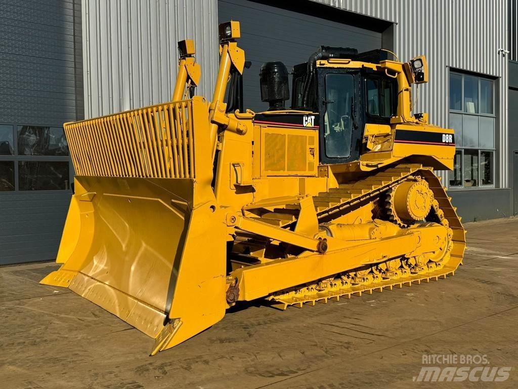 CAT D8R 履帶推土機