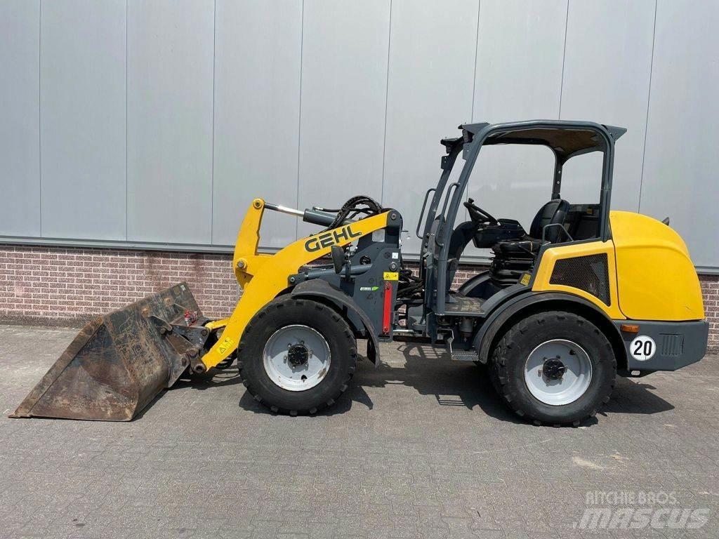 Gehl AL650 輪胎式裝載機