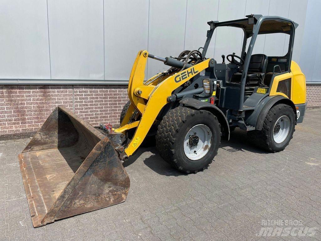 Gehl AL650 輪胎式裝載機
