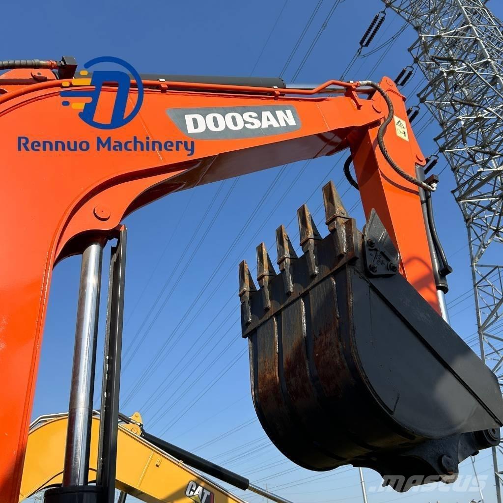 Doosan DX 60 履帶式 挖土機/掘鑿機/挖掘機