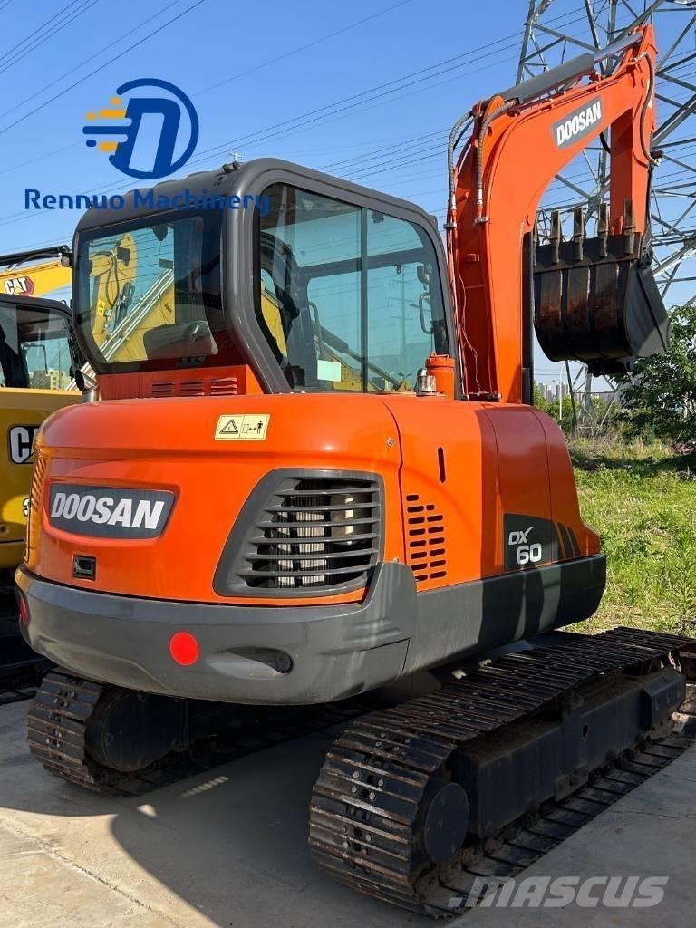 Doosan DX 60 履帶式 挖土機/掘鑿機/挖掘機