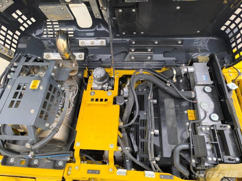 Komatsu HB 215 LC-3 履帶式 挖土機/掘鑿機/挖掘機