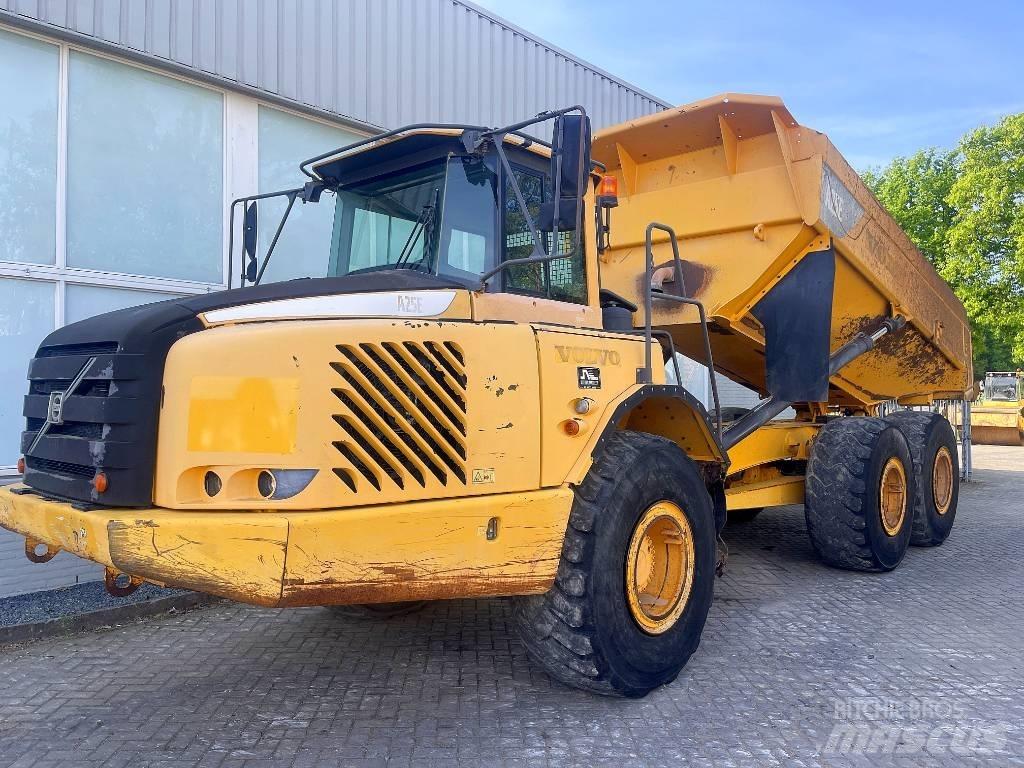 Volvo A25E 鉸接式起吊車