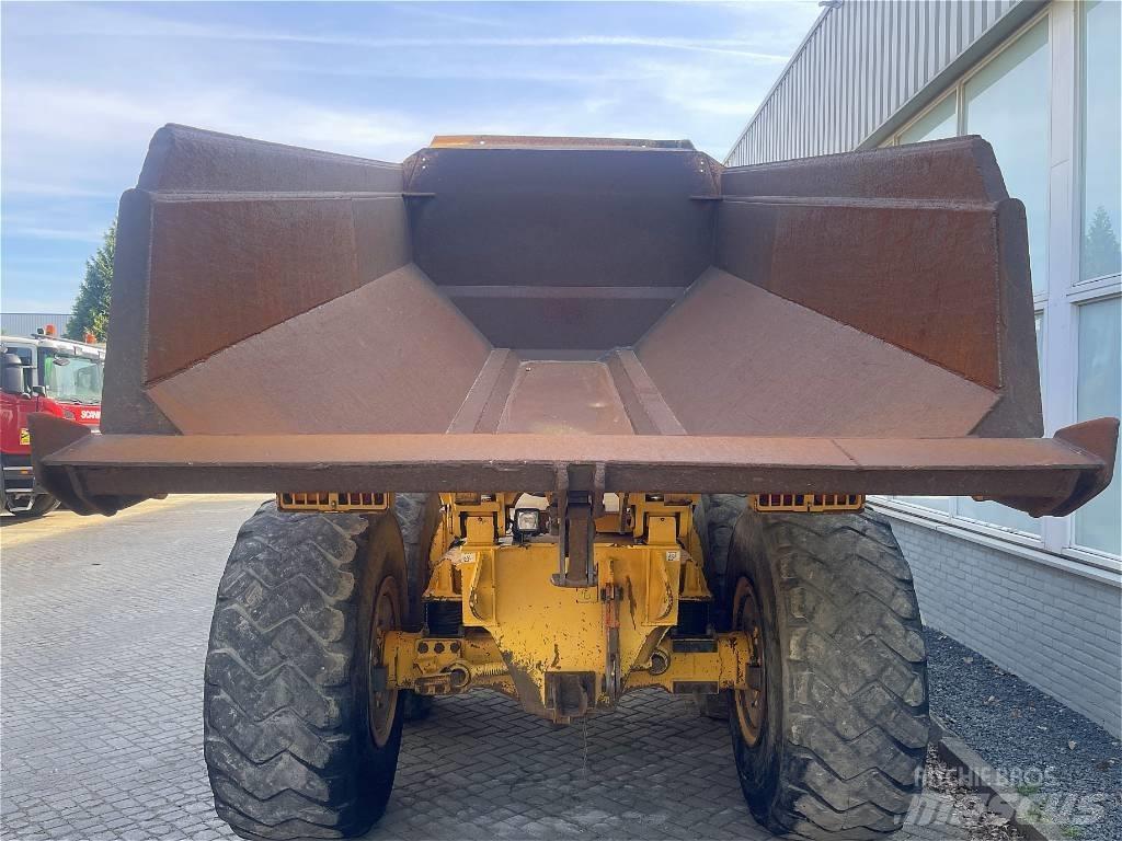 Volvo A25E 鉸接式起吊車